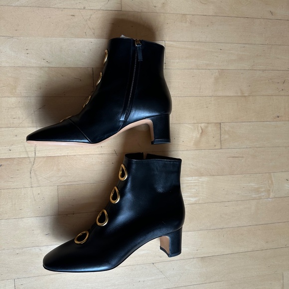 NEW Valentino Brass Eyelet front, side zipper bootie, 40/10  PG1459 - Picture 3 of 8